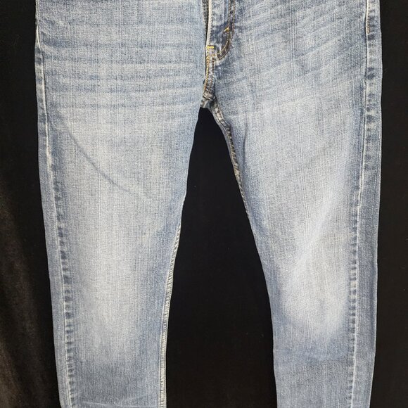 Levi Strauss Gold Straight Cut Signature Jeans W-29 L-32 Actual Fit 30.5"/31.5" - Picture 4 of 12